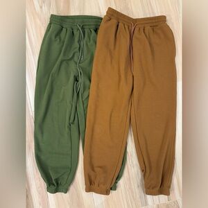 Set of 2 women’s sweat pants